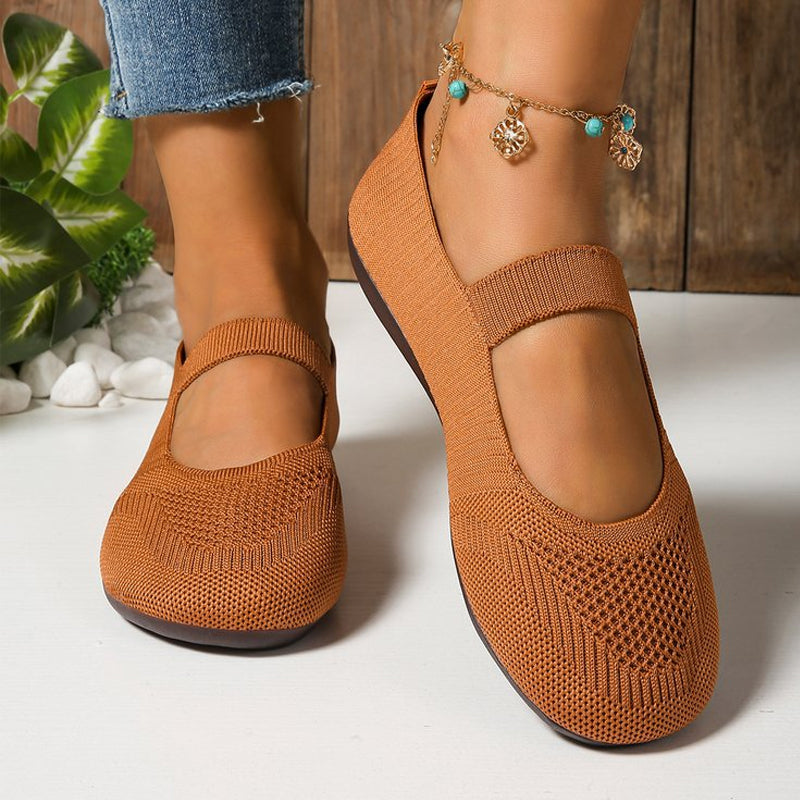 Scarpe ballerine donna casual-chic, in rete leggera e traspirante, con cinturino alla caviglia.