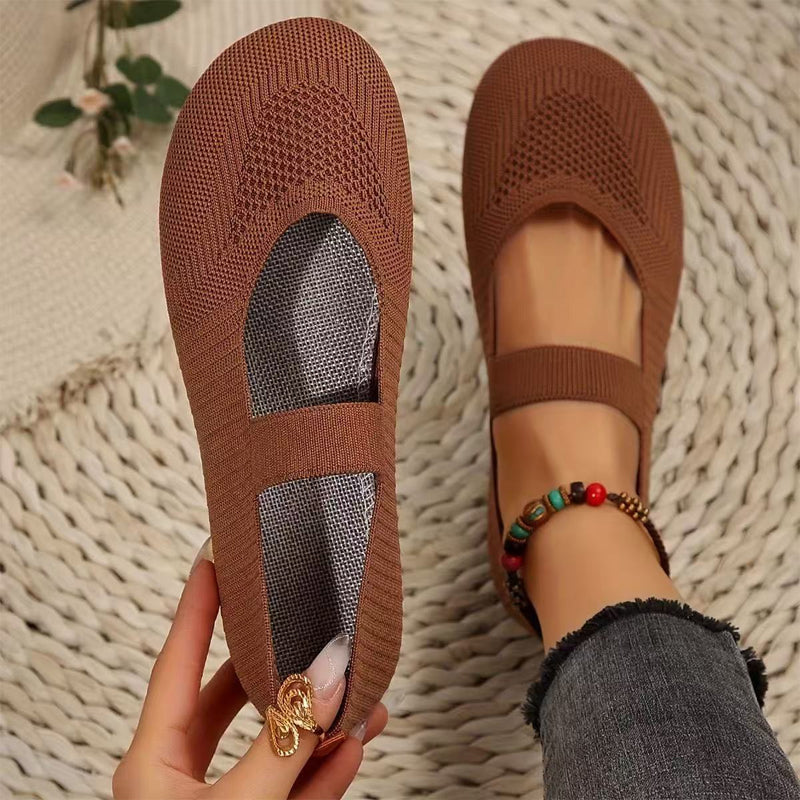 Eleganti ballerine traspiranti da donna, con design a rete e pratico cinturino elastico.