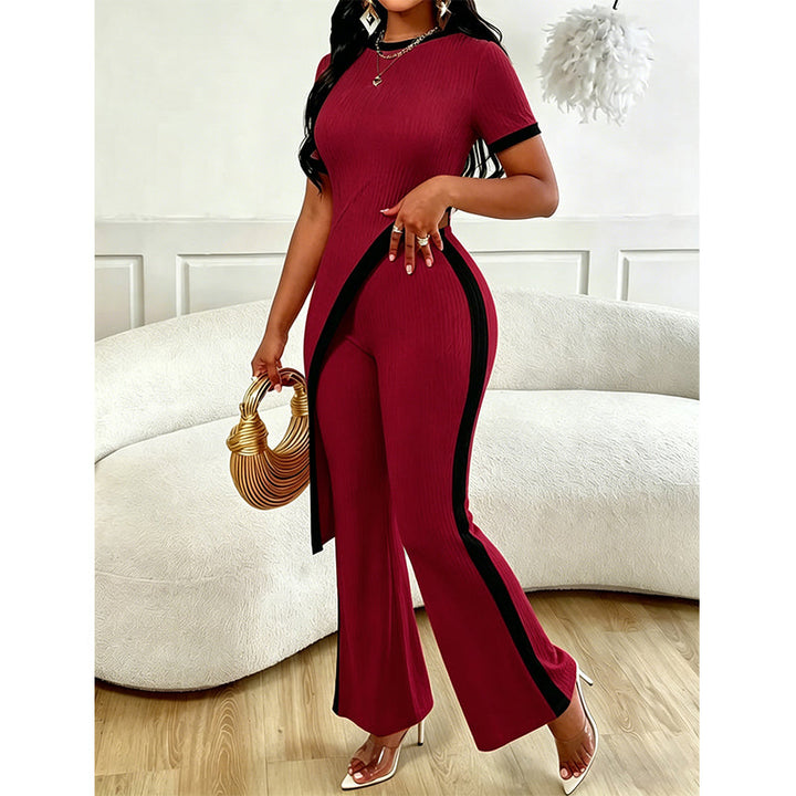 Moda femminile: completo donna elegante con pantaloni a zampa e top asimmetrico, outfit perfetto primavera.