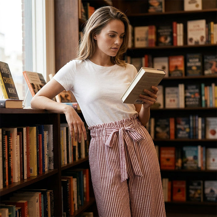 Pantaloni da donna primaverili/estivi a gamba larga, vita paperbag, per un look casual-elegante.