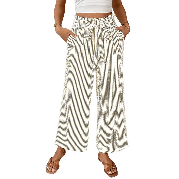 Moda donna: pantaloni ampi a vita alta paperbag, ultra comodi e di tendenza per ogni occasione.
