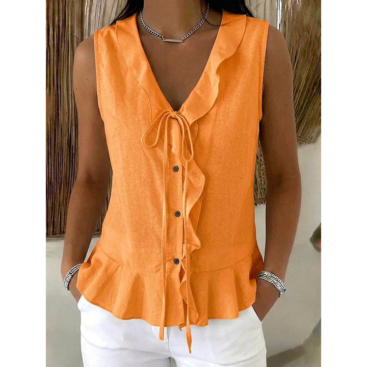 Abbigliamento donna: top elegante con volant che incorniciano lo scollo a V, un must-have per l'estate.