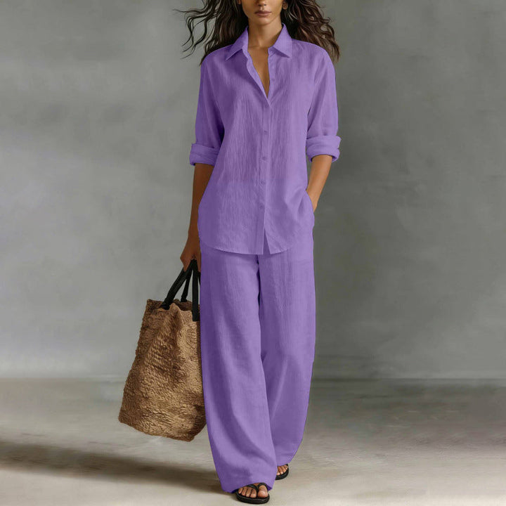 Completo estivo donna: camicia leggera e pantaloni fluidi per massimo comfort e stile senza sforzo.