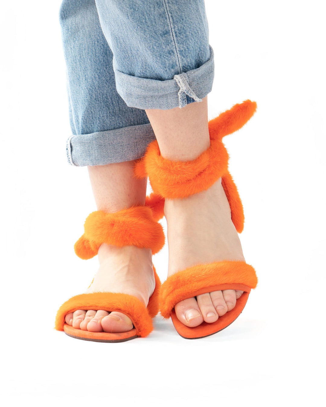 Comodi sandali arancioni da donna con lacci, dotati di soletta memory foam per relax.
