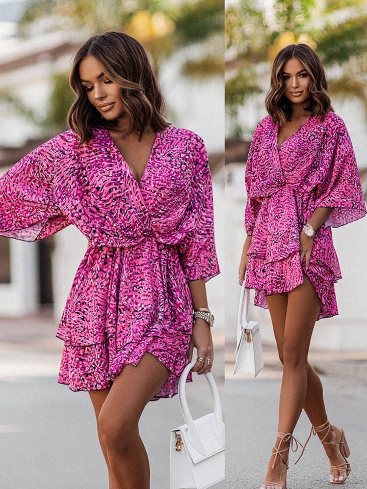Abito estivo donna scollo a V, linea fluida, look fresco e confortevole, anche per taglie grandi.