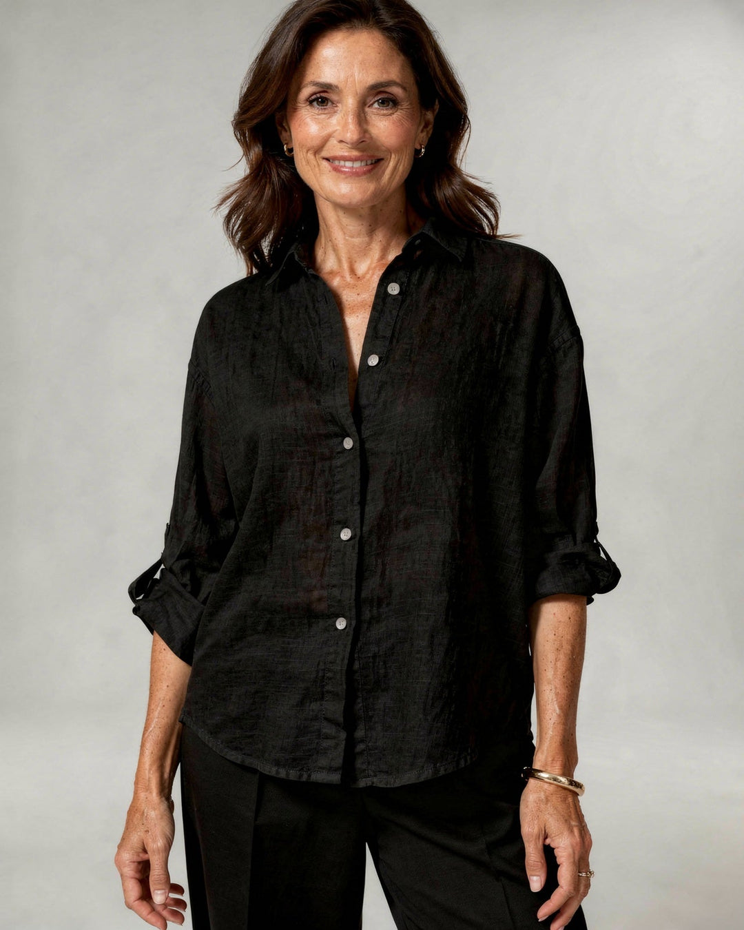 Blusa da donna oversize, maniche lunghe, per un tocco di eleganza casual nel tuo guardaroba.