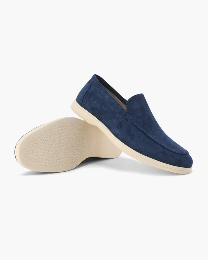 Mocassini eleganti uomo con cuciture, calzature slip-on. Perfetti per ufficio o tempo libero con stile.