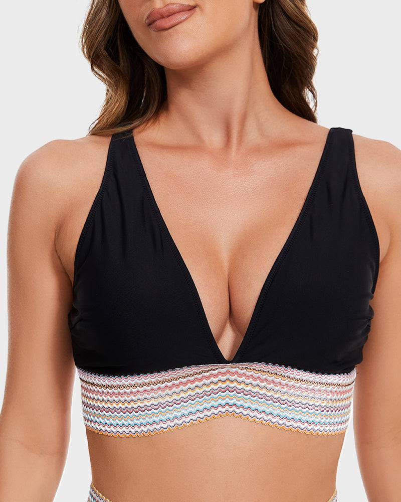 Bikini da donna contenitivo vita alta, spalline regolabili, per un look sofisticato sulla sabbia.