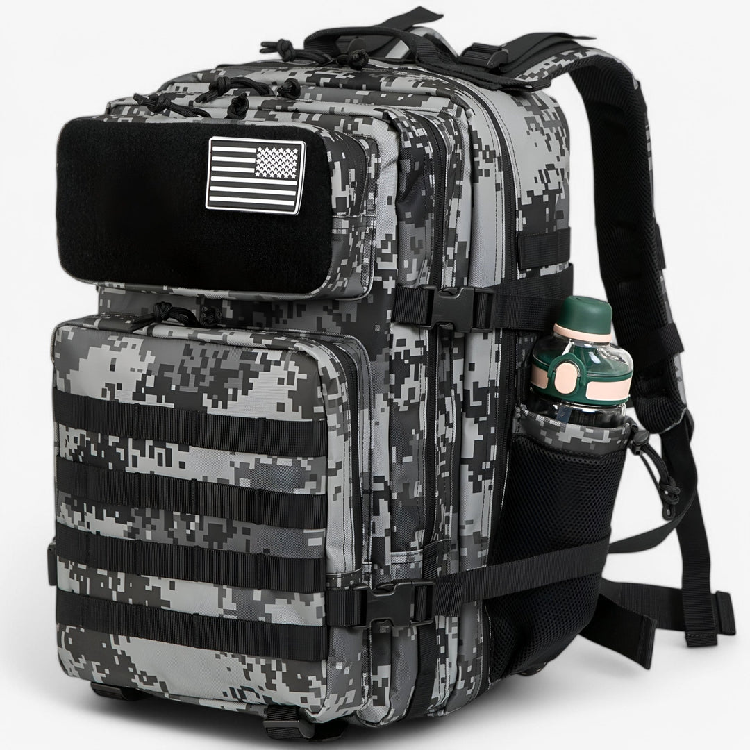 Zaino tattico capiente unisex nero, ideale per outdoor, viaggio ed escursionismo. Spallacci regolabili.
