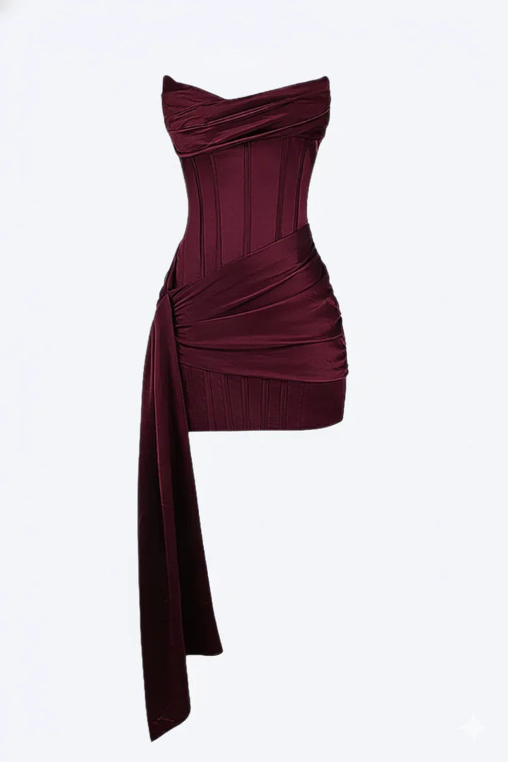 Elegante abito da sera donna borgogna con corsetto e spalle scoperte, perfetto per cerimonia e partito.