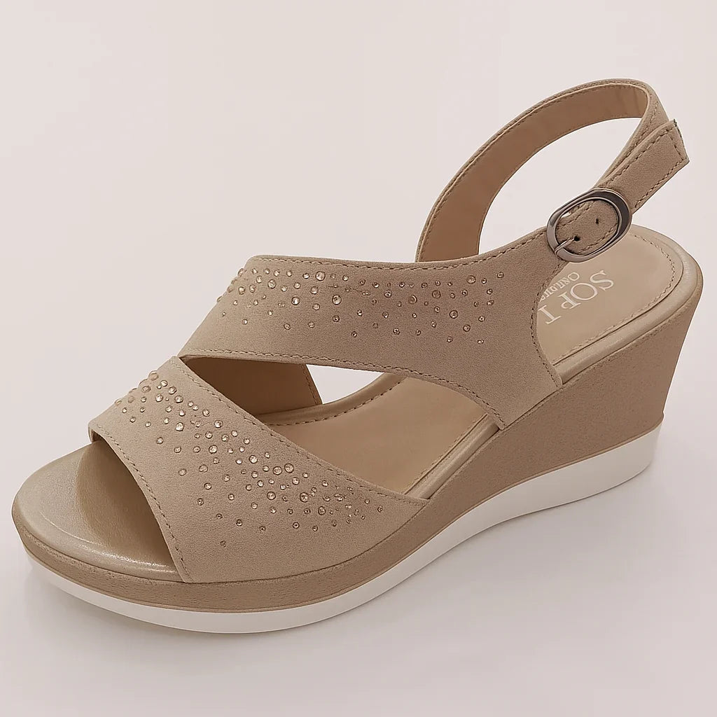 Zeppe da donna estive con strass luccicanti, fibbia regolabile e design elegante.