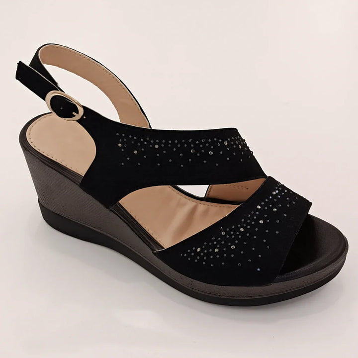 Zeppe casual da donna con strass luminosi e fibbia in metallo, ideali per la stagione estiva.