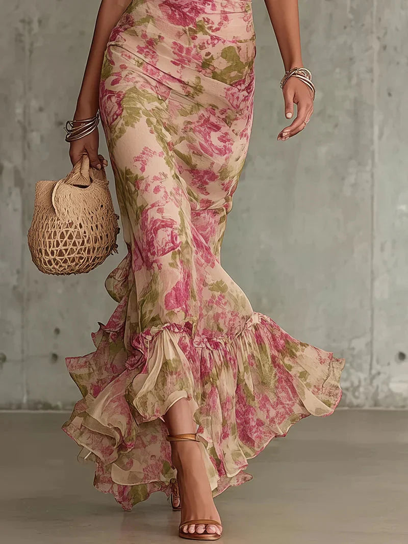 Moda autunnale: vestito lungo floreale con balze, un capo chic per feste, eventi e occasioni importanti.