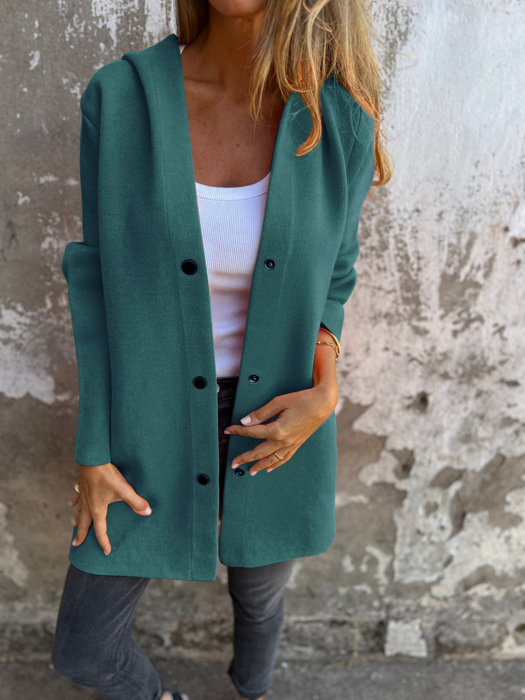 Felpa lunga da donna con cappuccio, un capo trendy per la moda casual, garantisce comfort e stile.