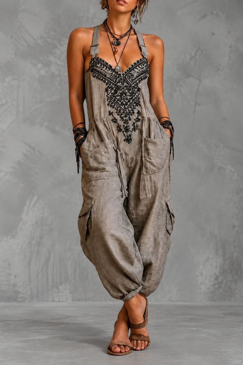 Tuta donna bohemien ricamata floreale con tasche, perfetta per un look estivo casual e alla moda.