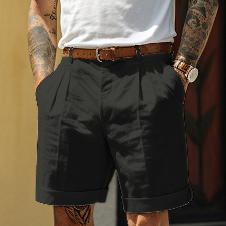 Pantaloncini da uomo in lino, perfetti per l'estate. Offrono comfort e stile per spiaggia o uscite casual.