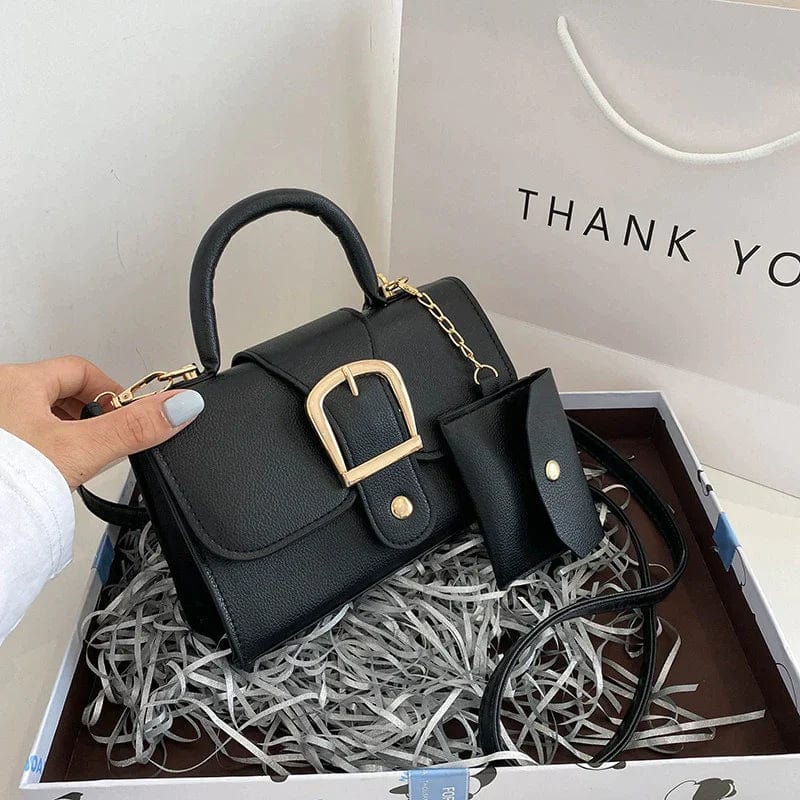 Dettaglio della mini borsa a mano donna multicolore, con portamonete visibile e finiture curate.