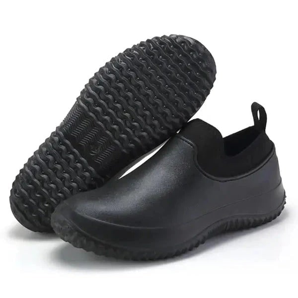 Scarpe da lavoro uomo robuste per giardinaggio, impermeabili e antiscivolo per uso esterno intenso.