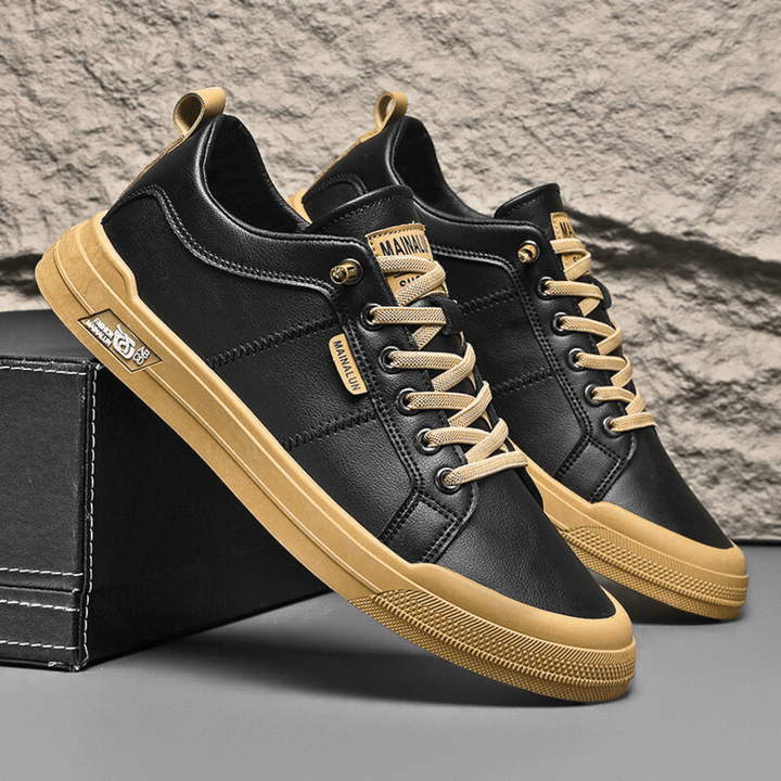 Scarpe sneakers uomo leggere e comode, ideali per il comfort quotidiano.