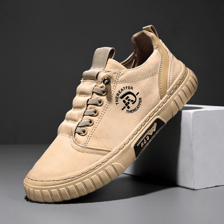 Sneakers uomo casual con suola spessa ammortizzante, perfette per comfort e stile moda uomo.