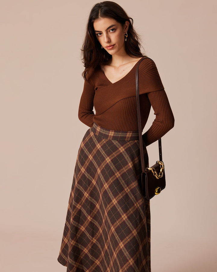 Top donna slim a coste caffè, ideale per primavera/estate. Eleganza versatile quotidiana.