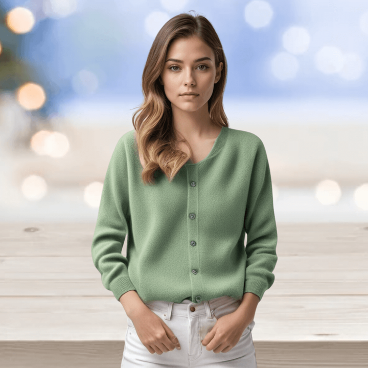 Cardigan donna per stratificazione, morbido, bottoni, girocollo a costine, capo essenziale.