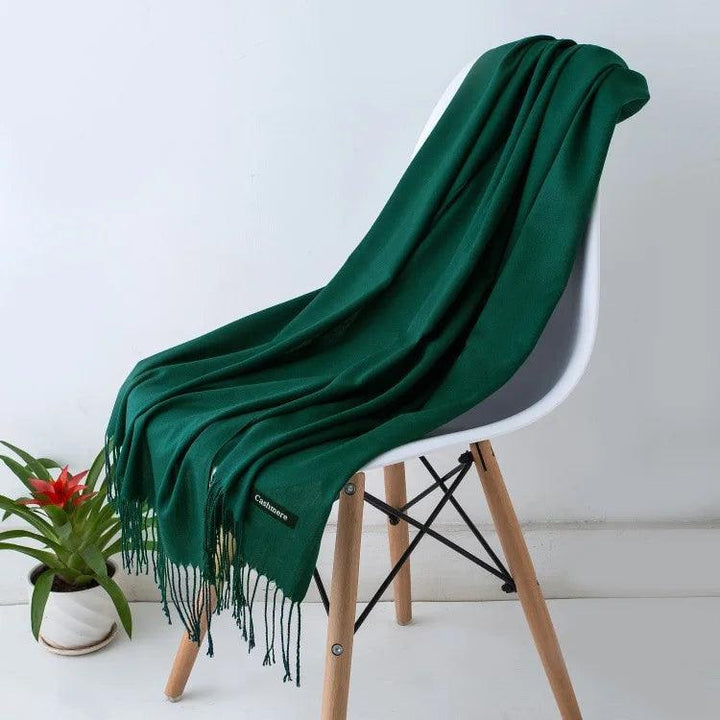 Sciarpa cashmere morbida e avvolgente per donna.