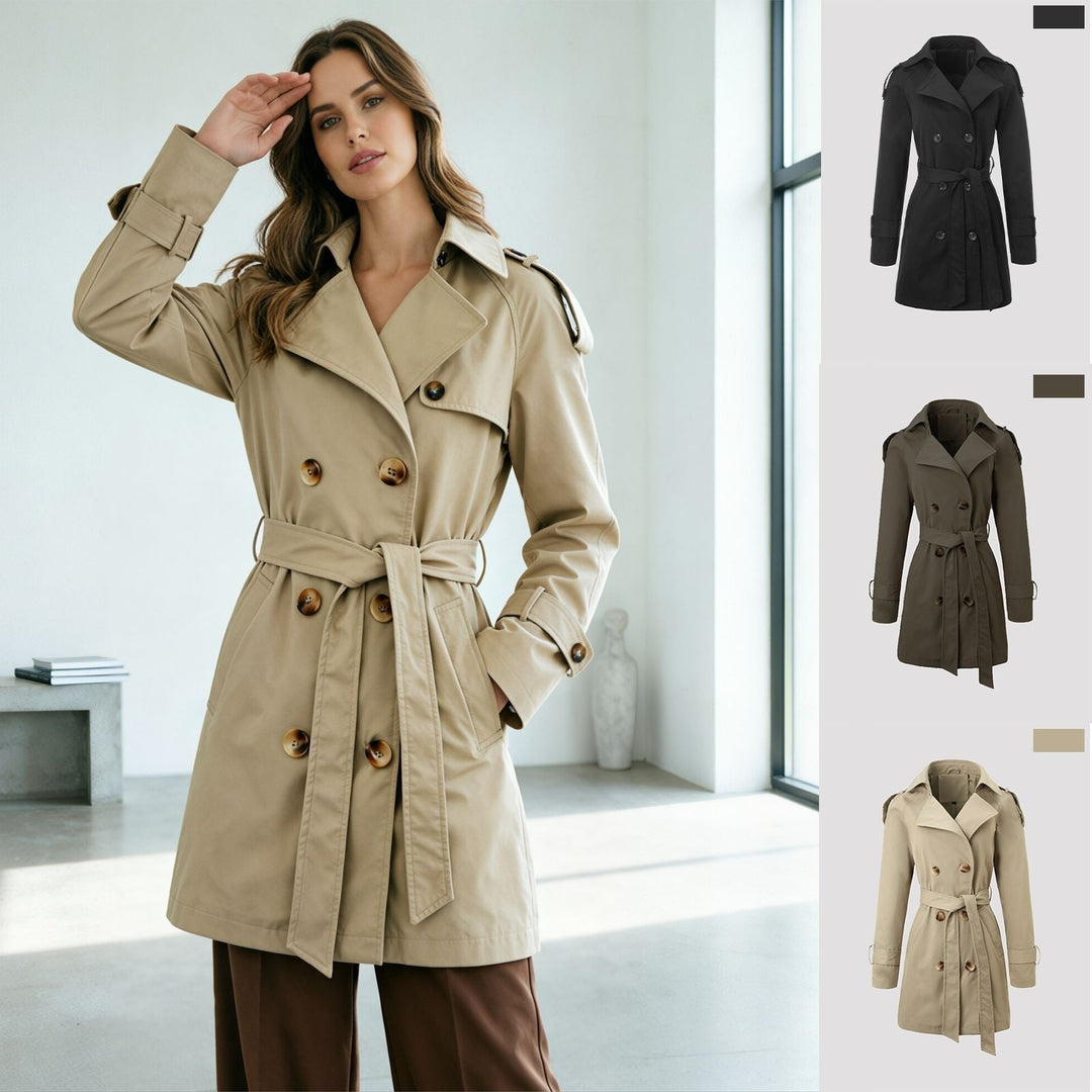 Trench lungo classico da donna, doppiopetto con cintura. Perfetto cappotto elegante e versatile per autunno/primavera.