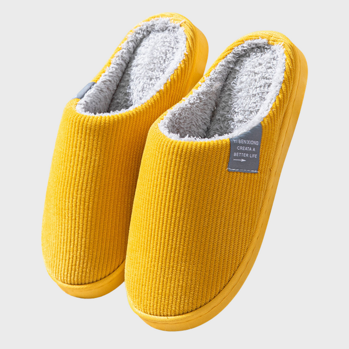 Pantofole da donna a punta chiusa per casa, garantiscono piedi caldi e un comfort impareggiabile ogni giorno.