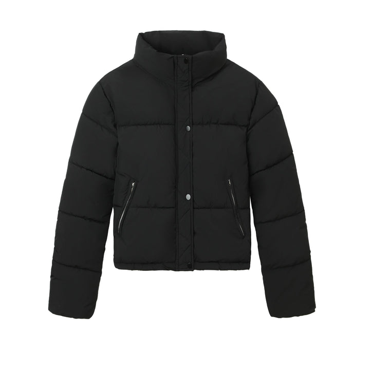 Giacca donna invernale, piumino corto trapuntato. Confortevole con collo alto, ideale per stile casual.
