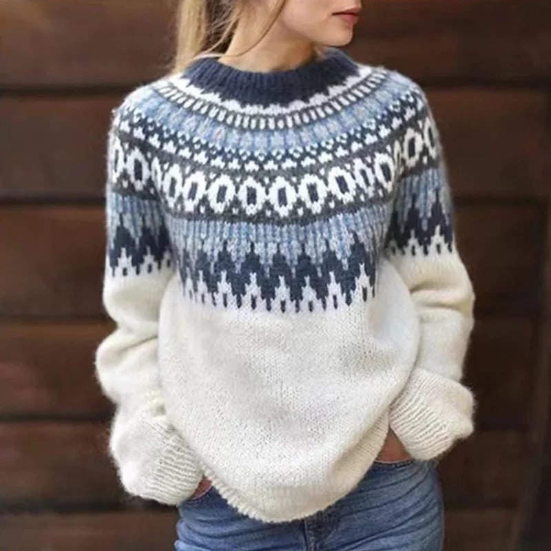 Maglione donna girocollo Fair Isle. Maglia invernale con motivo nordico, calda e comoda. Perfetta per le feste.