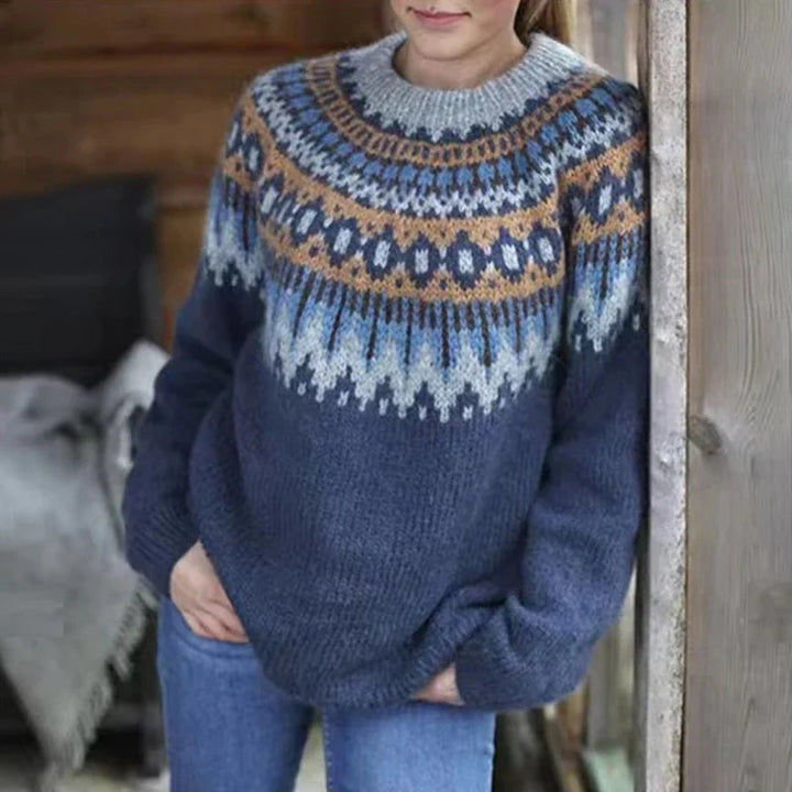 Maglione donna Fair Isle a girocollo. Elegante maglia invernale in stile nordico, morbida e comoda, ideale per Natale.