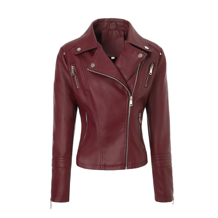 Versatile giacca da donna stile biker con zip asimmetrica. Spalle trapuntate per un look rock-chic moderno.