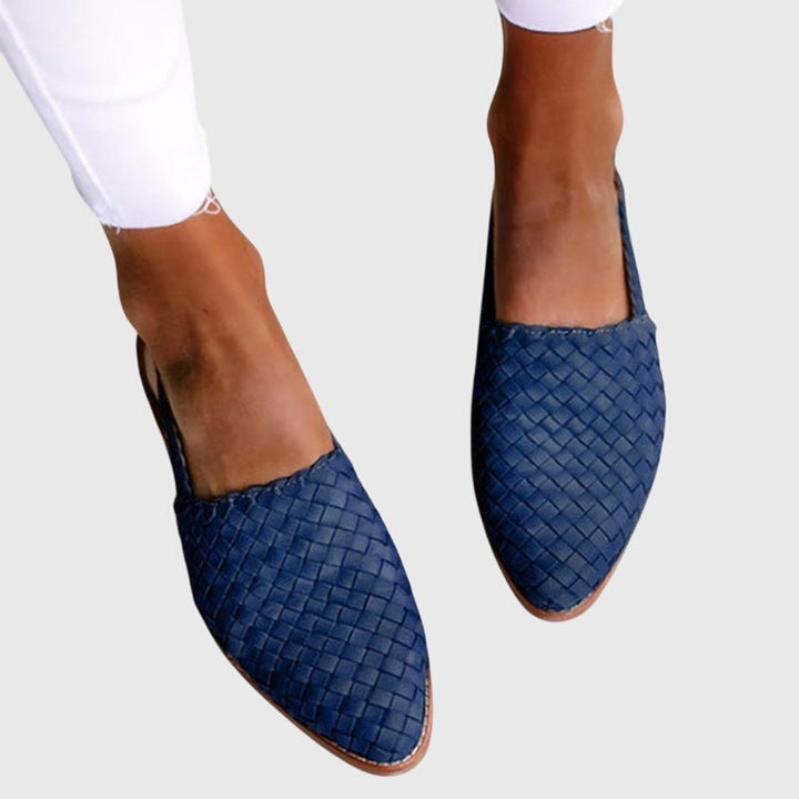 Mules slip-on piatte da donna, con punta affusolata, perfette per l'estate e un look chic.