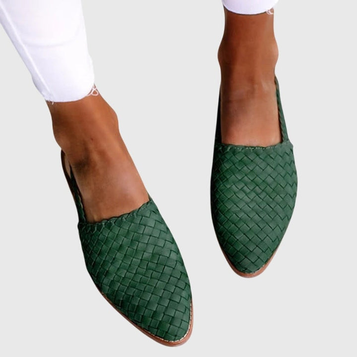 Mules piatte da donna con punta affusolata, stile versatile per comfort e supporto arco.