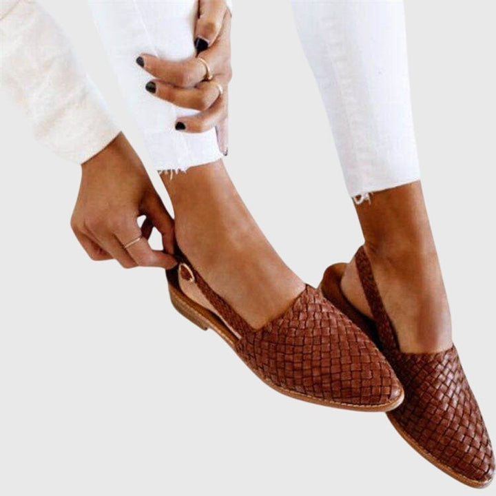 Scarpe mules piatte da donna, punta affusolata, un mix perfetto di comfort, eleganza e stile quotidiano.