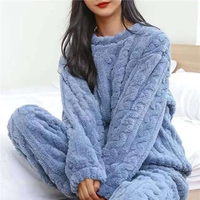 Regalo donna: pigiama invernale in pile a maniche lunghe, morbido e confortevole per Natale.