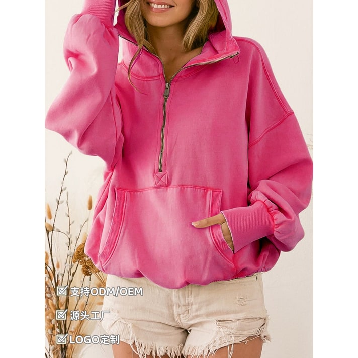 Felpa donna con tasca a canguro e mezza zip, vestibilità oversize, perfetta per abbigliamento casual.