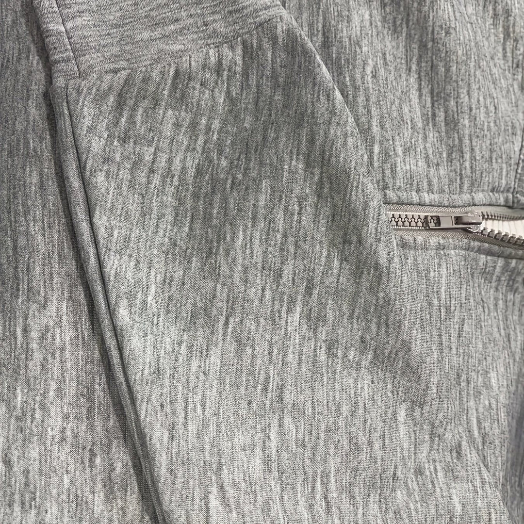 Felpa donna elegante casual, mezzo zip, collo alto. Lavorazione testurizzata, per primavera.