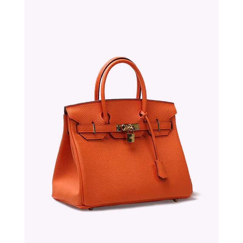Borsa donna strutturata per ufficio, manico superiore comodo e chiusura a lucchetto. Stile professionale elegante.