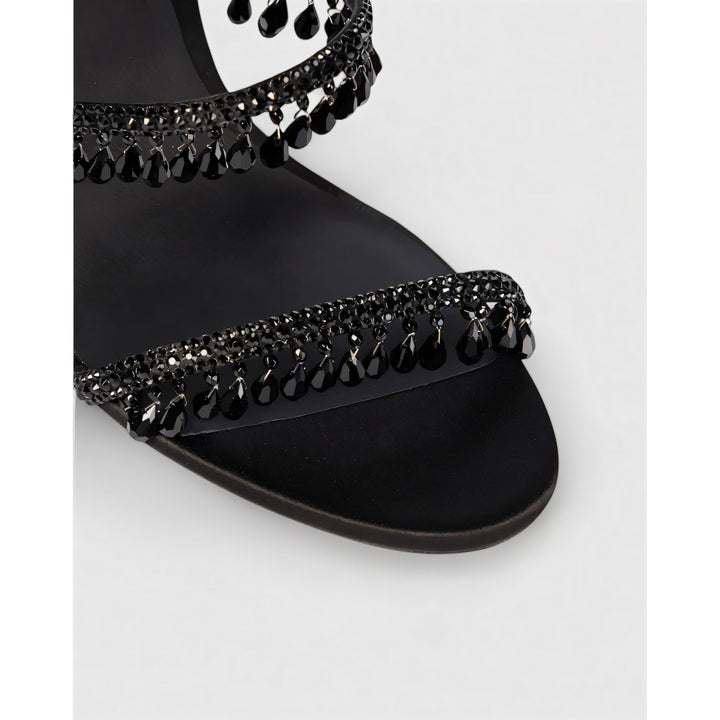 Tacchi alti glamour donna, stiletto con nappe brillanti e cinturino alla caviglia.