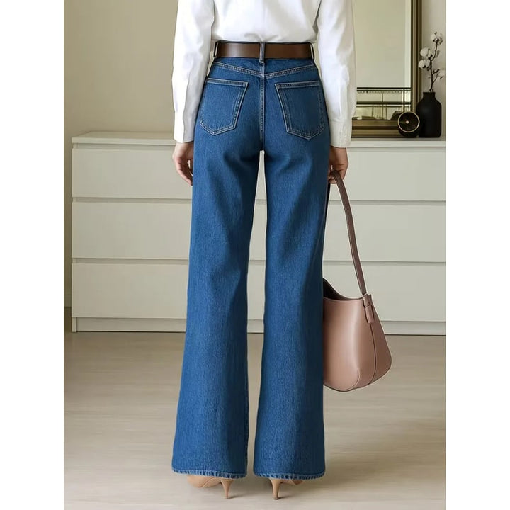 Jeans neri donna a vita alta, gamba larga, perfetti per creare outfit casual o look più sofisticati.