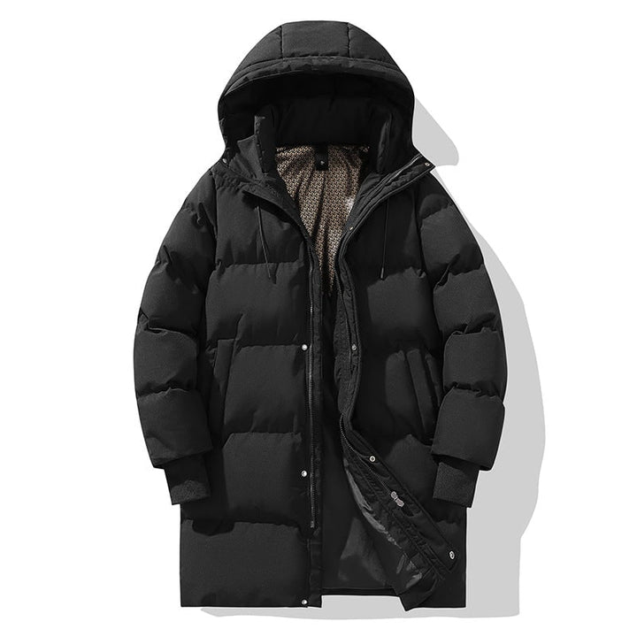 Abbigliamento invernale donna: piumino caldo con cappuccio, giacca perfetta per un look casual e confortevole.