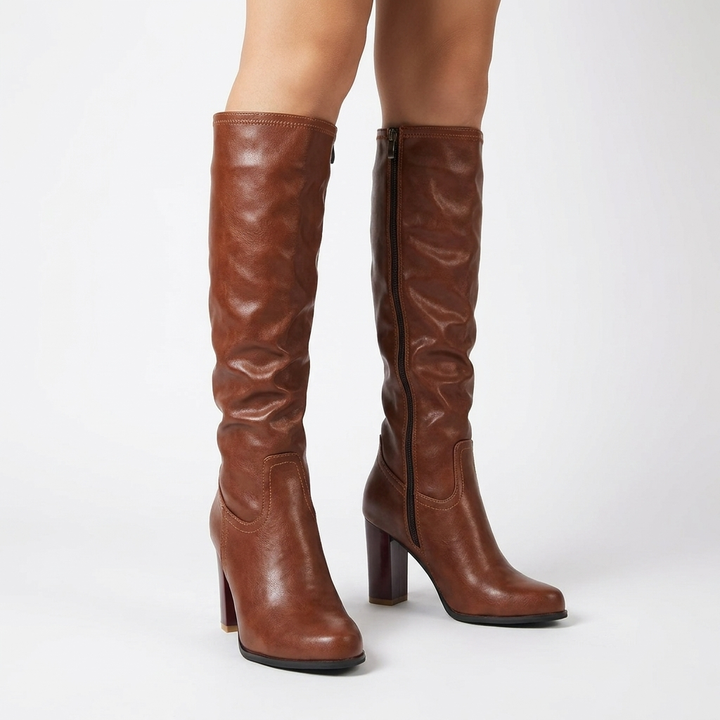 Stivali alti da donna neri con tacco largo e punta rotonda, ideali per moda autunnale e invernale, stile versatile.