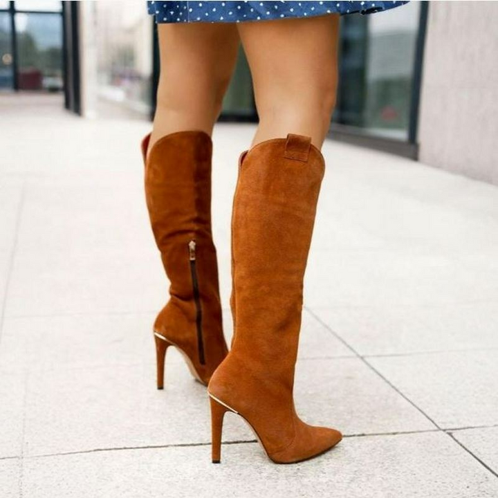 Stivali alti da donna, look western con punta affusolata e tacco a stiletto, calzature eleganti per uno stile unico.