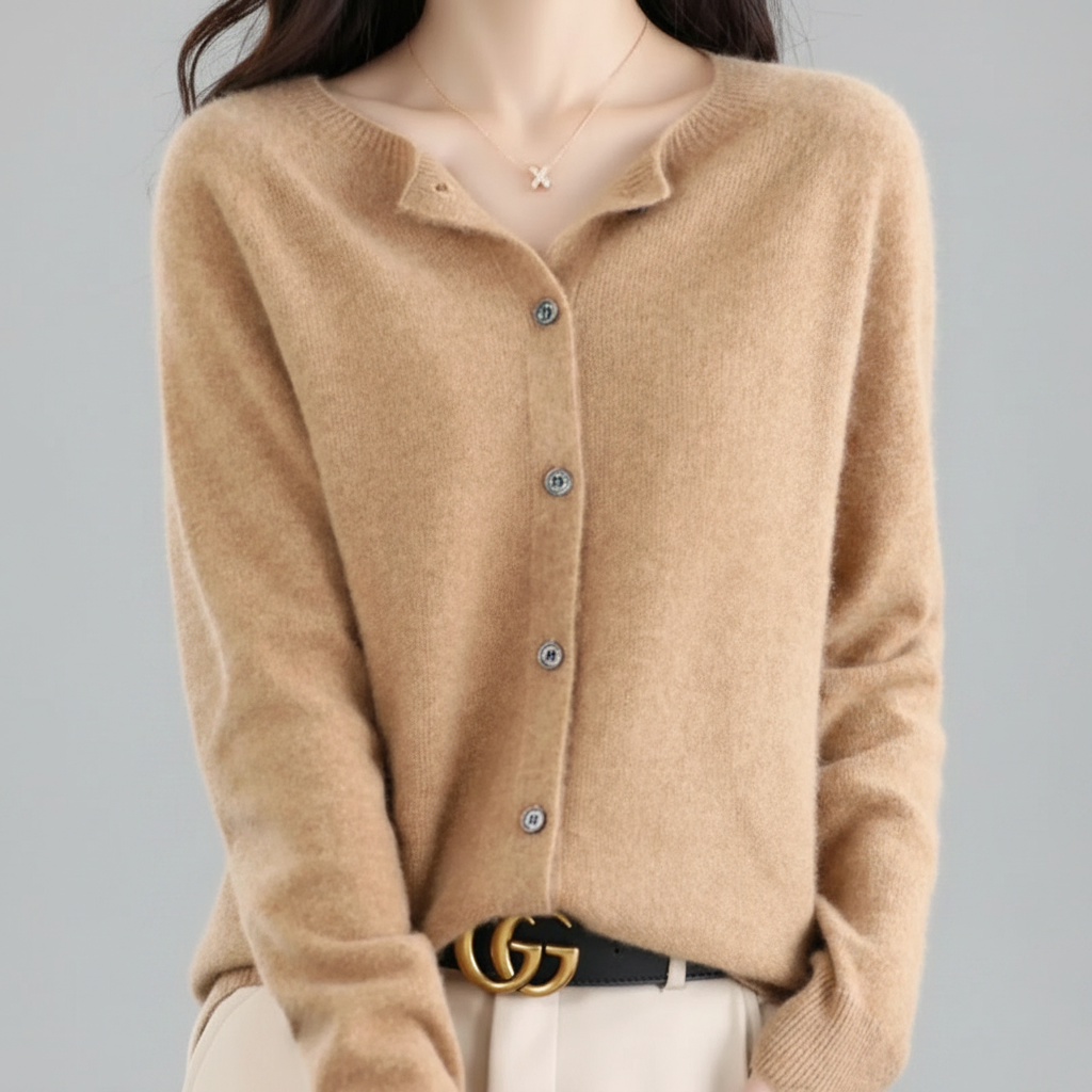 Cardigan donna con bottoni e maniche lunghe, ideale per un look chic e confortevole.