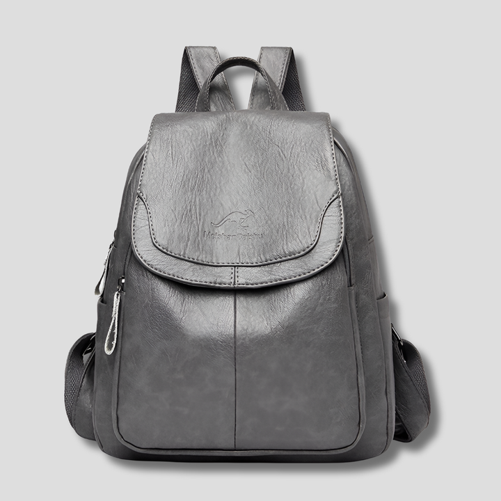 Zaino quotidiano donna, elegante e funzionale, con patta goffrata. Perfetto come borsa a spalla.
