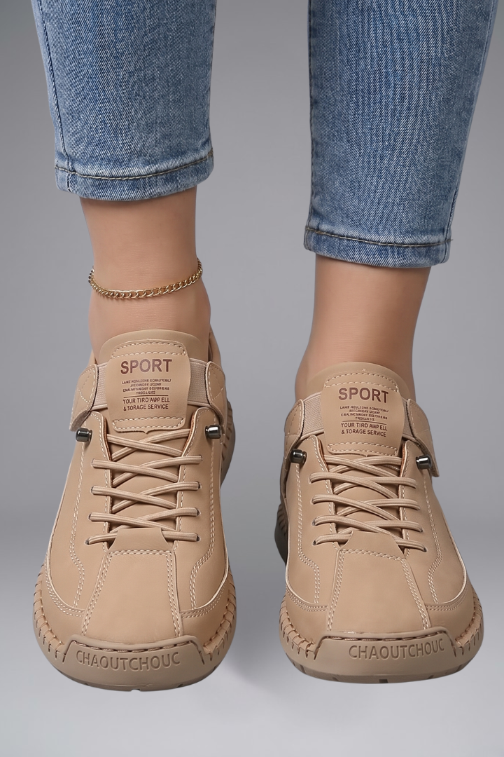 Sneakers slip-on donna per un comfort senza pari. Scarpe basse casual, versatili per ogni occasione.
