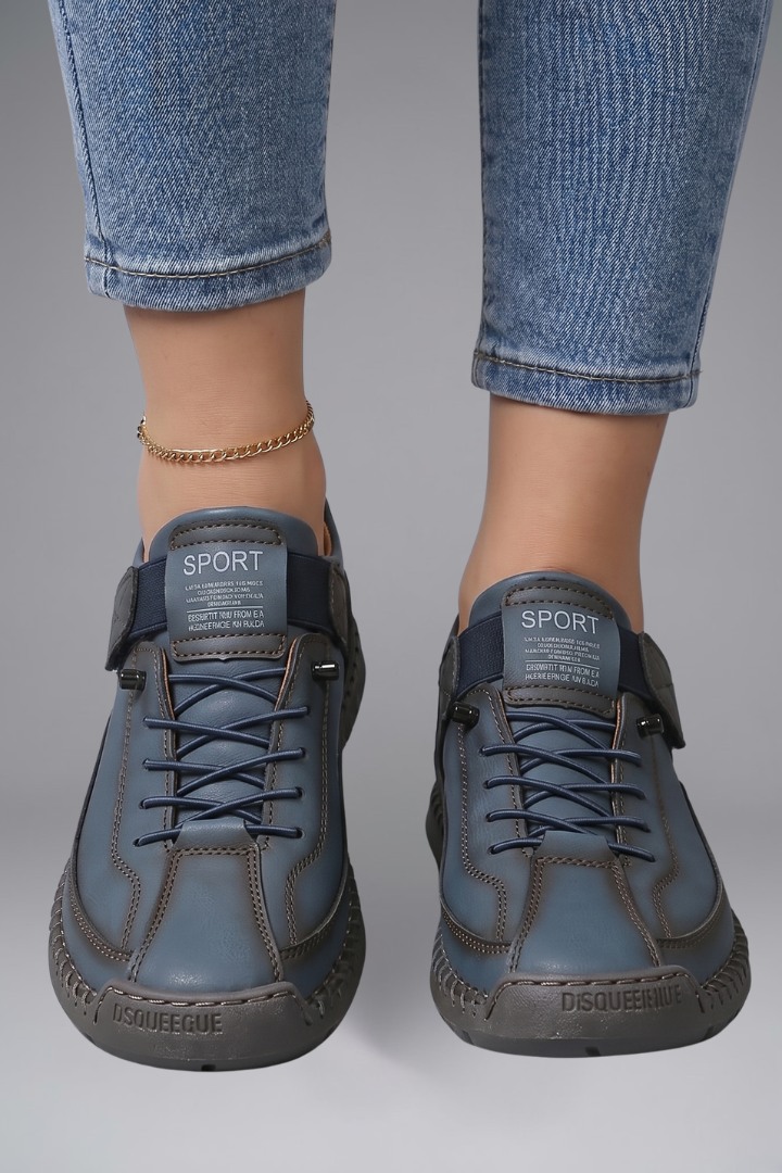 Scarpe slip-on donna eleganti e comode. Sneakers basse ideali per il tempo libero e lo stile quotidiano.