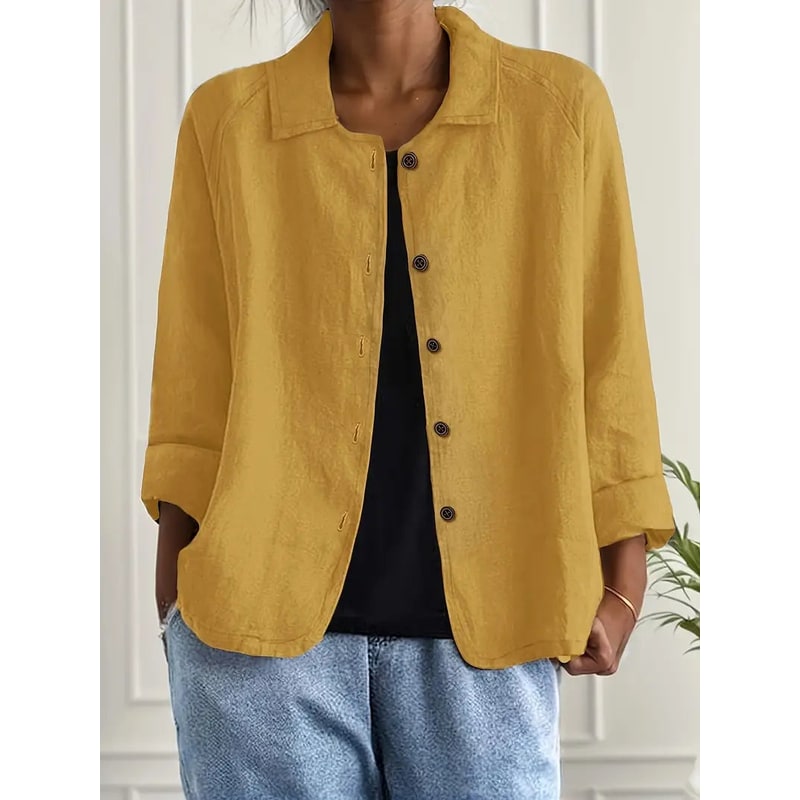 Camicia giacca donna indispensabile, con bottoni e maniche tre quarti, adatta per ogni occasione.